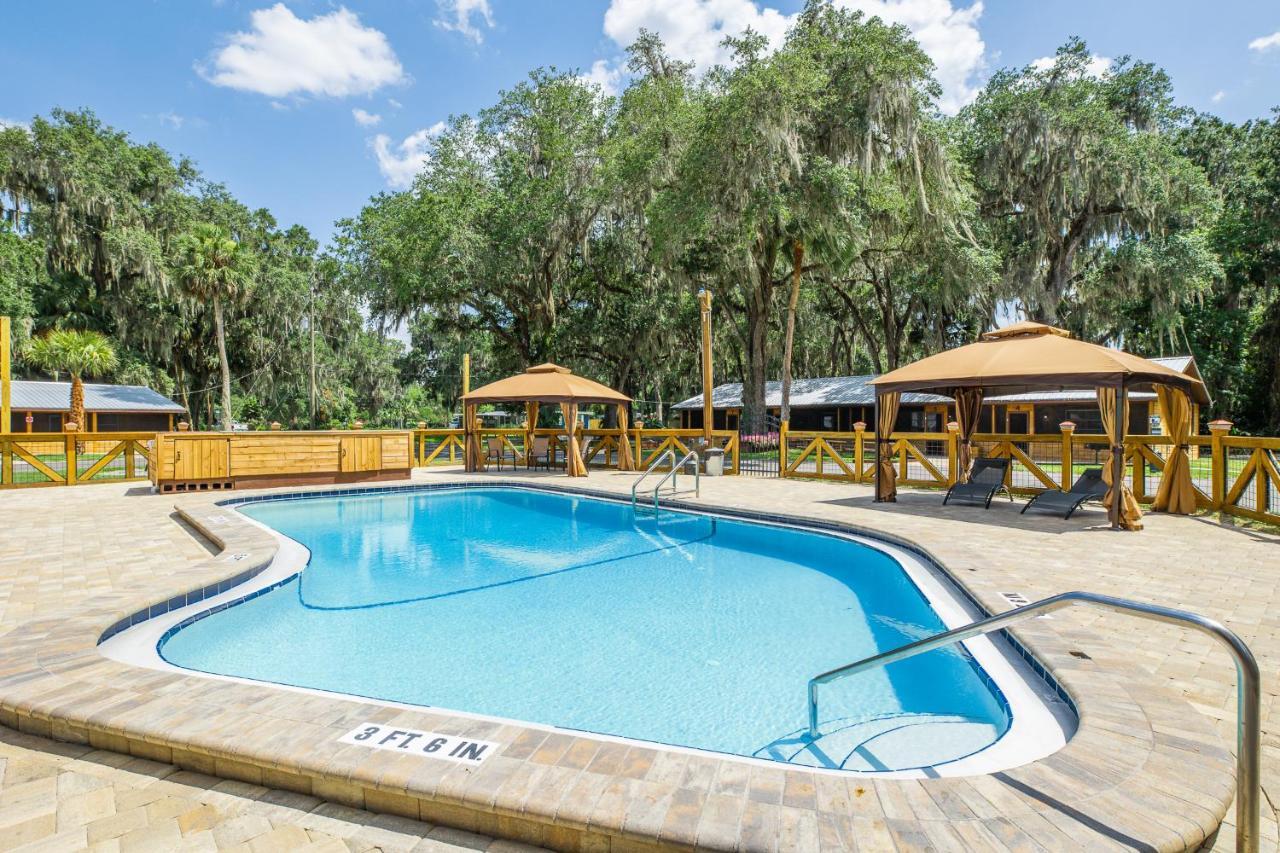 Idlewild Lodge And Rv Park Lake Panasoffkee Exterior foto